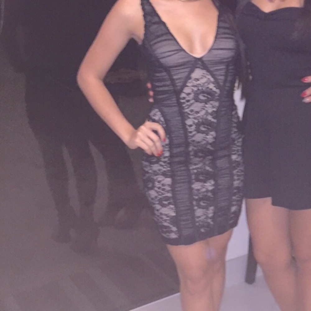 Guess lace embroidery Drees